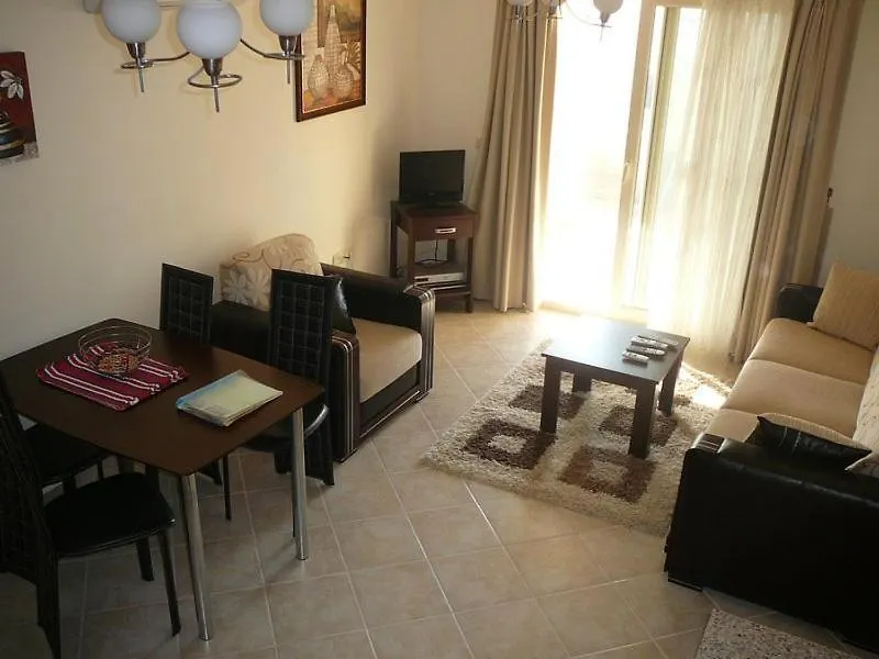 Royal Heights Apartments Bogazici
